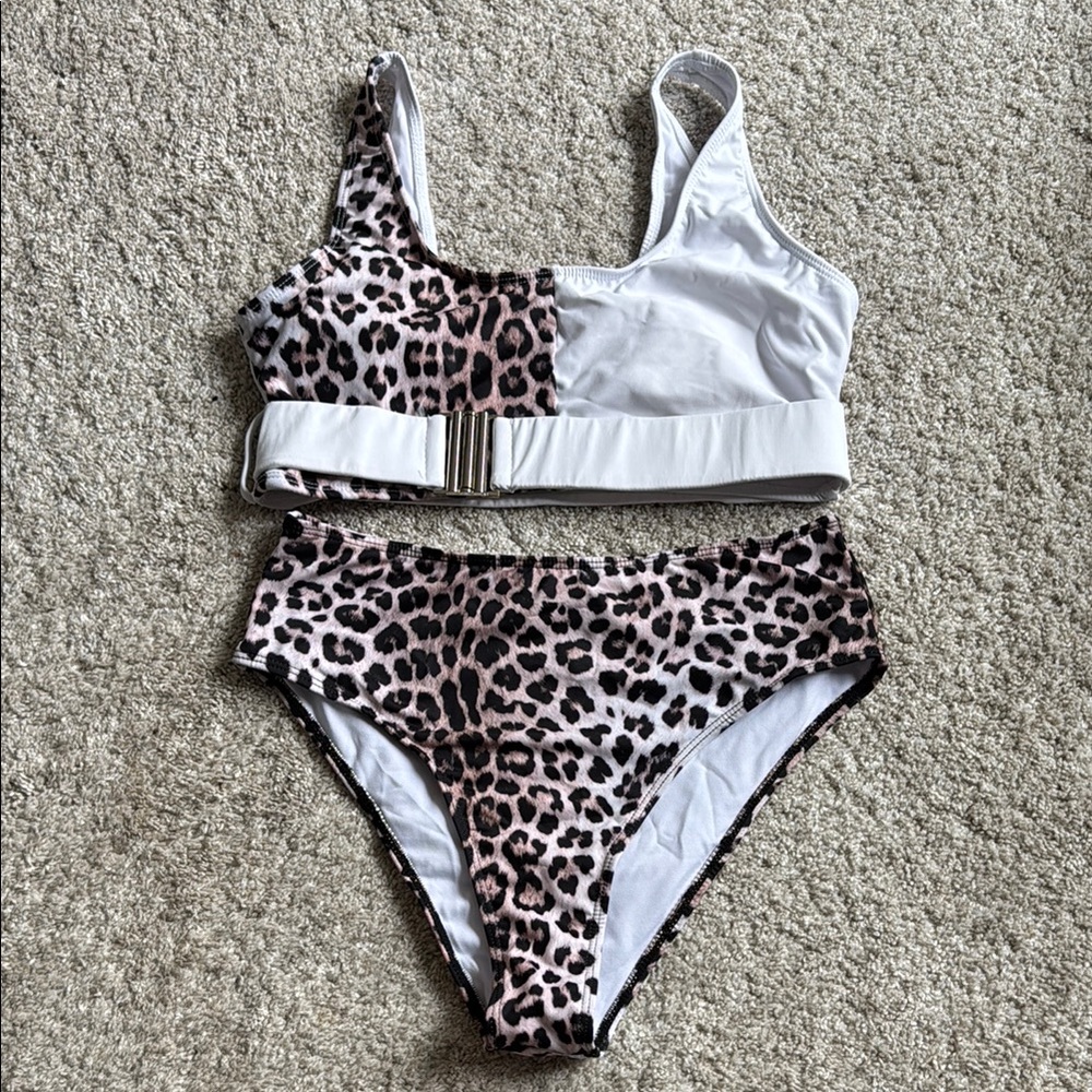 SHEIN Leopard Print Bikini Set - White and Pink